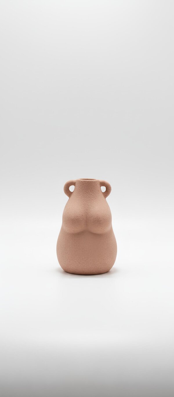 Adorno decorativo minimalista em cerâmica terracota com design escultural