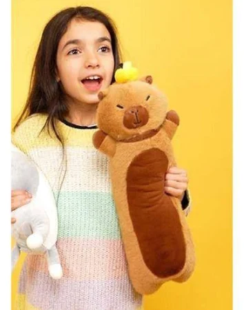 pelucia capivara 55cm gigante, almofada capivara macia, pelucia capivara decorativa, capivara pelucia grande infantil